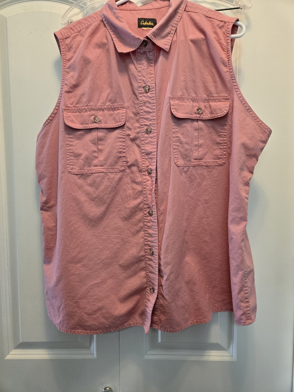 Cabela's Women's Sleeveless Button-Down Utility Shirt - Pink